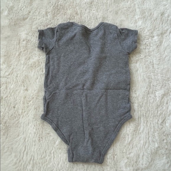 🌻3/$15 Best Brother Ever 2 Year Onesie - Picture 2 of 3